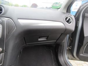 Gebruikte Dashboardkastje Ford Mondeo IV 2.0 TDCi 140 16V Prijs € 35,00 Margeregeling aangeboden door Boekholt autodemontage B.V
