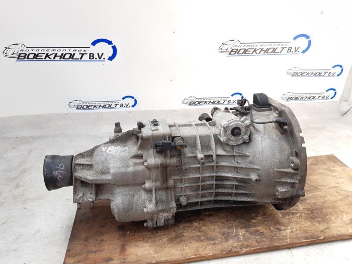Gebruikte Versnellingsbak Hyundai H-300 2.5 CRDi Prijs € 484,00 Inclusief btw aangeboden door Boekholt autodemontage B.V