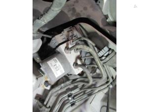 Gebruikte ABS Pomp Hyundai H-300 2.5 CRDi Prijs € 99,00 Margeregeling aangeboden door Boekholt autodemontage B.V