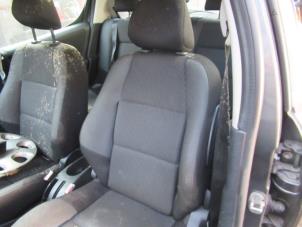 Gebruikte Airbag stoel (zitplaats) Peugeot 207/207+ (WA/WC/WM) 1.4 HDi Prijs € 75,00 Margeregeling aangeboden door Boekholt autodemontage B.V