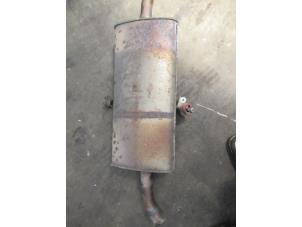 Gebruikte Uitlaat Einddemper Mercedes B (W245) 1.7 B-170 16V Prijs € 75,00 Margeregeling aangeboden door Boekholt autodemontage B.V