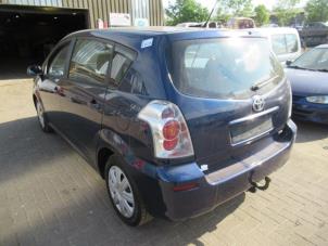 Gebruikte Airco Koelvin Toyota Corolla Verso (R10/11) 2.2 D-4D 16V Prijs € 40,00 Margeregeling aangeboden door Boekholt autodemontage B.V