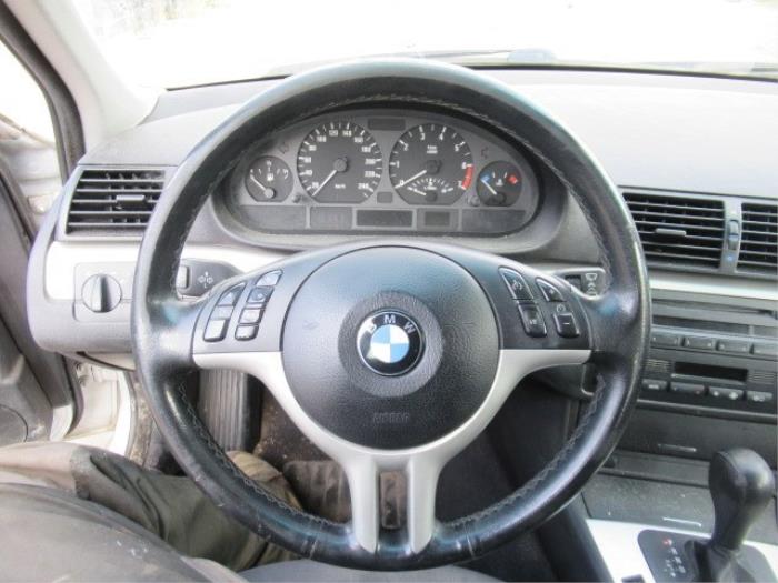 Airbag links (Stuur) van een BMW 3 serie Touring (E46/3) 318i 16V 2002