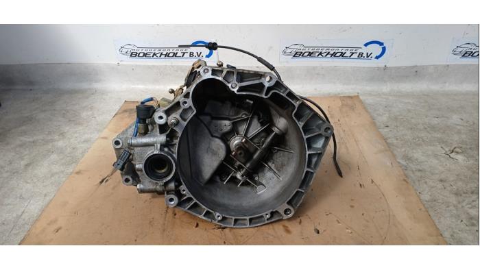 Gebruikte Versnellingsbak Fiat Bravo (182A) 1.4 S,SX 12V Prijs € 79,00 Margeregeling aangeboden door Boekholt autodemontage B.V