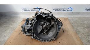 Gebruikte Versnellingsbak Fiat Bravo (182A) 1.4 S,SX 12V Prijs € 180,29 Inclusief btw aangeboden door Boekholt autodemontage B.V