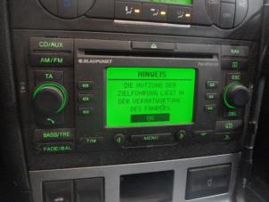Gebruikte Radio CD Speler Ford Mondeo III Wagon 2.0 16V Prijs € 150,00 Margeregeling aangeboden door Boekholt autodemontage B.V