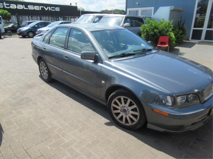Gebruikte Motorrubber Volvo S40 (VS) 1.8 16V Prijs € 35,00 Margeregeling aangeboden door Boekholt autodemontage B.V