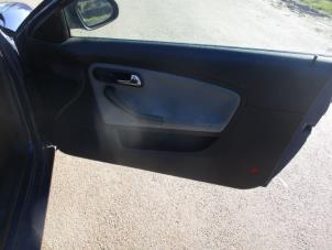 Gebruikte Portierbekleding 2Deurs rechts Seat Ibiza III (6L1) 1.4 16V 75 Prijs € 45,00 Margeregeling aangeboden door Boekholt autodemontage B.V