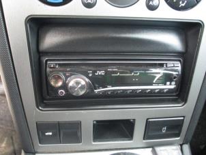Gebruikte Radio CD Speler Ford Mondeo III Wagon 1.8 16V Prijs € 50,00 Margeregeling aangeboden door Boekholt autodemontage B.V
