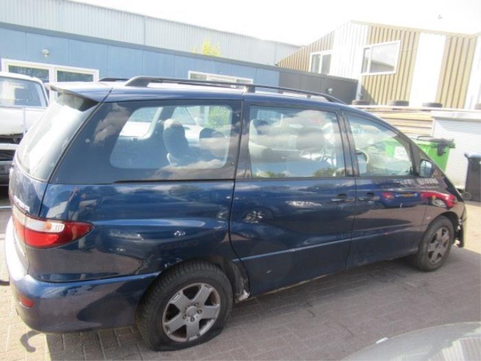 Gebruikte Airco Condensor Toyota Previa (R3) 2.0 D-4D 16V Prijs € 60,00 Margeregeling aangeboden door Boekholt autodemontage B.V
