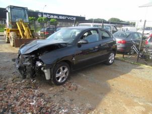 Gebruikte Airco Condensor Seat Ibiza III (6L1) 1.4 16V 85 Prijs € 45,00 Margeregeling aangeboden door Boekholt autodemontage B.V