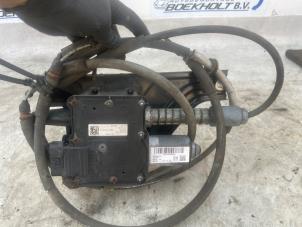 Gebruikte Handrem motor Opel Insignia Sports Tourer 2.0 CDTI 16V 160 Ecotec Prijs € 85,00 Margeregeling aangeboden door Boekholt autodemontage B.V
