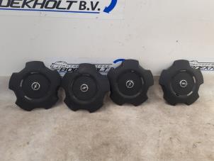 Gebruikte Wieldop set Opel Vivaro B 1.6 CDTI 90 Prijs € 49,00 Margeregeling aangeboden door Boekholt autodemontage B.V