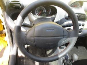 Gebruikte Airbag links (Stuur) Fiat Seicento (187) 1.1 MPI S,SX,Sporting Prijs € 60,00 Margeregeling aangeboden door Boekholt autodemontage B.V