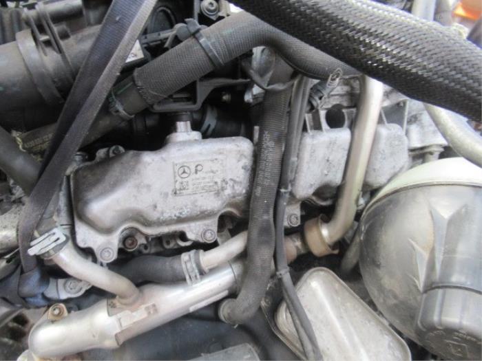 Inlaatspruitstuk van een Mercedes-Benz A (W169) 2.0 A-180 CDI 16V 5-Drs. 2004