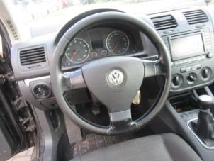 Gebruikte Airbag links (Stuur) Volkswagen Golf V (1K1) 1.6 Prijs € 125,00 Margeregeling aangeboden door Boekholt autodemontage B.V