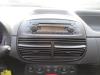 Luchtrooster Dashboard van een Fiat Punto II (188), 1999 / 2012 1.4 16V, Hatchback, Benzine, 1,368cc, 70kW (95pk), FWD, 843A1000; EURO4, 2003-09 / 2012-03, 188AXM1A; 188AXM1B; 188BXM1A 2005