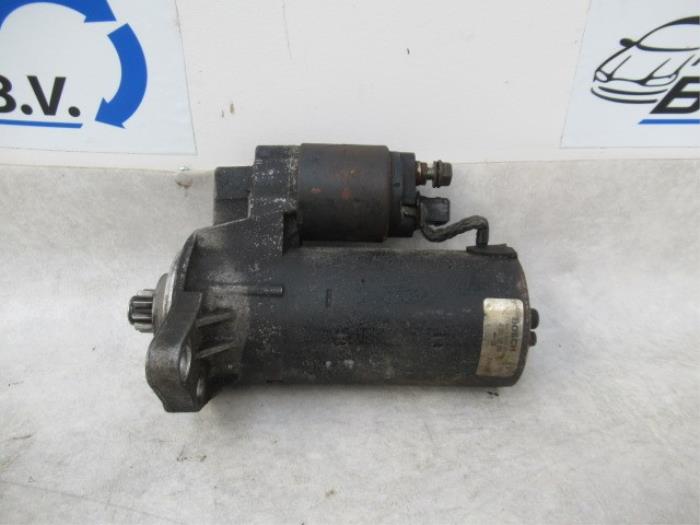 Gebruikte Startmotor Volkswagen Golf III (1H1) 1.6 i Prijs € 25,00 Margeregeling aangeboden door Boekholt autodemontage B.V
