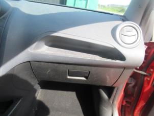 Gebruikte Dashboardkastje Ford Fiesta 5 (JD/JH) 1.3 Prijs € 40,00 Margeregeling aangeboden door Boekholt autodemontage B.V