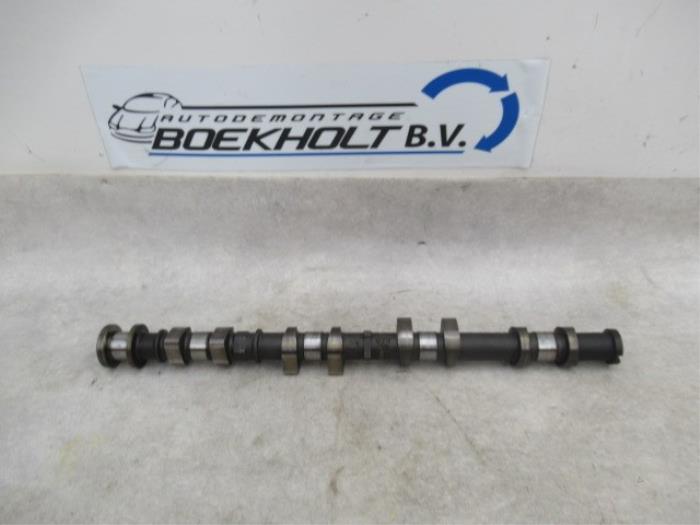 Gebruikte Nokkenas Volvo V50 (MW) 1.8 16V Prijs € 75,00 Margeregeling aangeboden door Boekholt autodemontage B.V