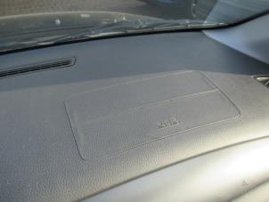 Gebruikte Airbag rechts (Dashboard) Mitsubishi Lancer Wagon (CS) 1.6 16V Prijs € 50,00 Margeregeling aangeboden door Boekholt autodemontage B.V