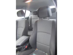 Gebruikte Hoofdsteun BMW 1 serie (E87/87N) 118i 16V Prijs € 25,00 Margeregeling aangeboden door Boekholt autodemontage B.V