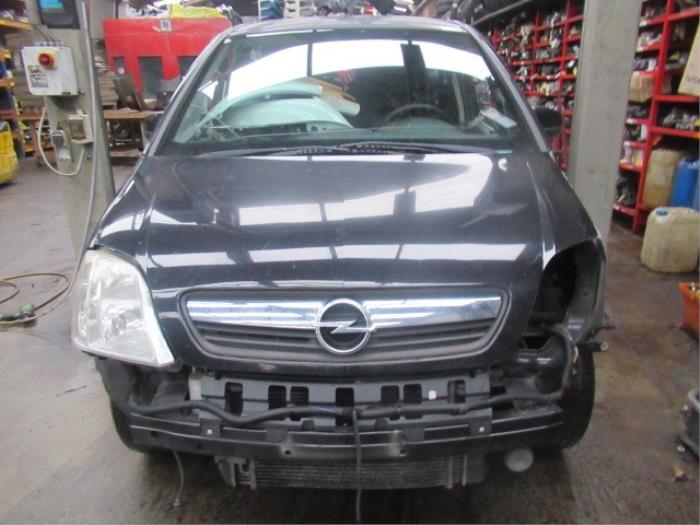 Veiligheidsgordel rechts-achter van een Opel Meriva 1.6 16V 2006