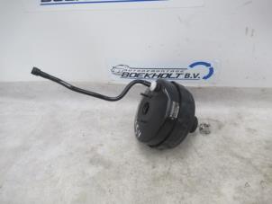 Gebruikte Rembekrachtiger Mercedes E (C207) E-350 CGI V6 24V Prijs € 69,00 Margeregeling aangeboden door Boekholt autodemontage B.V