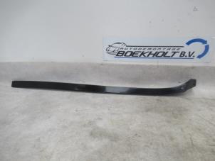 Gebruikte Carrosserielijst Mercedes E (C207) E-350 CGI V6 24V Prijs € 25,00 Margeregeling aangeboden door Boekholt autodemontage B.V