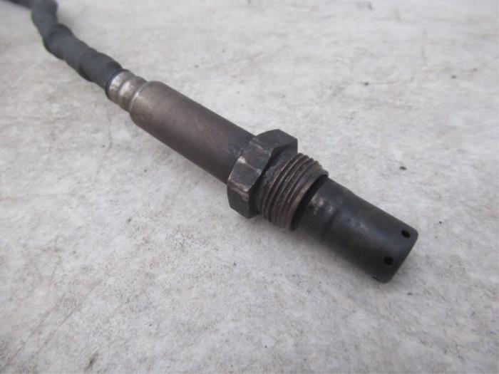 Nox sensor van een Mercedes-Benz E (C207) E-350 CGI V6 24V 2009