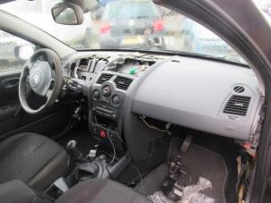 Gebruikte Airbag rechts (Dashboard) Renault Megane II (BM/CM) 1.5 dCi 80 Prijs € 55,00 Margeregeling aangeboden door Boekholt autodemontage B.V