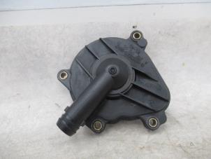 Gebruikte Carterventilatie Mercedes E (C207) E-350 CGI V6 24V Prijs € 19,00 Margeregeling aangeboden door Boekholt autodemontage B.V