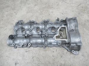 Gebruikte Kleppendeksel Mercedes E (C207) E-350 CGI V6 24V Prijs € 49,00 Margeregeling aangeboden door Boekholt autodemontage B.V