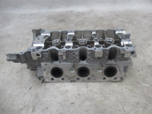 Gebruikte Cilinderkop Mercedes E (C207) E-350 CGI V6 24V Prijs € 299,00 Margeregeling aangeboden door Boekholt autodemontage B.V