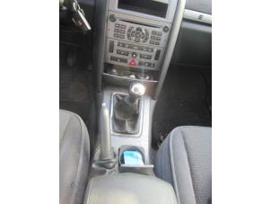 Gebruikte Bekerhouder Peugeot 407 (6D) 2.0 16V Prijs € 25,00 Margeregeling aangeboden door Boekholt autodemontage B.V