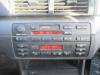 Radio CD Speler van een BMW 3 serie (E46/4), 1997 / 2005 316i, Sedan, 4Dr, Benzine, 1.895cc, 77kW (105pk), RWD, M43B19; 194E1, 1998-12 / 2002-02, AL11; ER11 2000