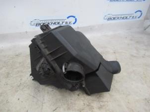 Gebruikte Luchtfilterhuis BMW 3 serie (E46/4) 316i Prijs € 35,00 Margeregeling aangeboden door Boekholt autodemontage B.V