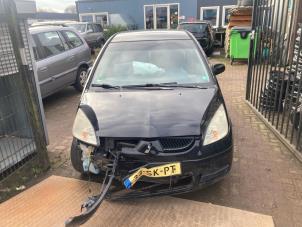 Gebruikte Sensor ABS Mitsubishi Colt (Z2/Z3) 1.3 16V Prijs € 25,00 Margeregeling aangeboden door Boekholt autodemontage B.V