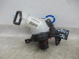 Gebruikte Chaufage Ventilatiemotor Citroen C4 Grand Picasso (UA) 2.0 16V Autom. Prijs € 29,00 Margeregeling aangeboden door Boekholt autodemontage B.V