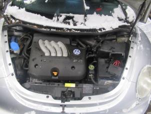 Gebruikte Accubak Volkswagen New Beetle (9C1/9G1) 2.0 Prijs € 25,00 Margeregeling aangeboden door Boekholt autodemontage B.V
