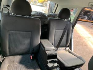 Gebruikte Hoofdsteun Opel Meriva 1.4 16V Twinport Prijs € 25,00 Margeregeling aangeboden door Boekholt autodemontage B.V