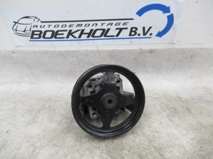 Gebruikte Pomp Servo Jaguar S-type (X200) 3.0 V6 24V Prijs € 49,00 Margeregeling aangeboden door Boekholt autodemontage B.V