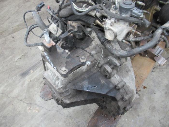 Gebruikte Versnellingsbak Ford Mondeo III Wagon 1.8 16V SCI Prijs € 361,79 Inclusief btw aangeboden door Boekholt autodemontage B.V
