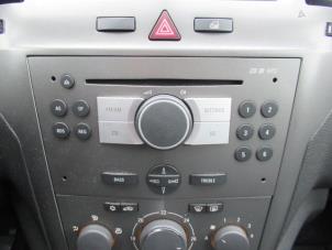 Gebruikte Radio CD Speler Opel Zafira (M75) 2.2 16V Direct Ecotec Prijs € 100,00 Margeregeling aangeboden door Boekholt autodemontage B.V