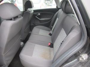 Gebruikte Stoel links Seat Ibiza III (6L1) 1.4 16V 85 Prijs € 75,00 Margeregeling aangeboden door Boekholt autodemontage B.V