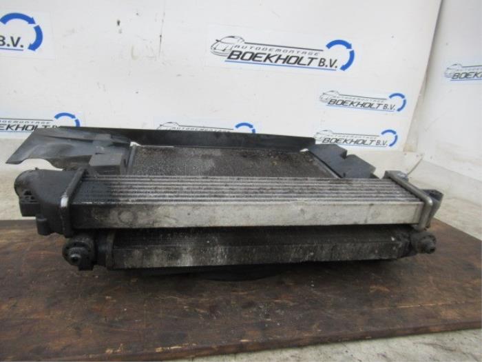 Gebruikte Intercooler Renault Kangoo Express (FC) 1.5 dCi 60 Prijs € 57,00 Margeregeling aangeboden door Boekholt autodemontage B.V