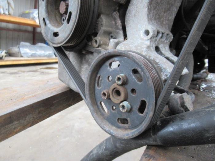 Gebruikte Servopomp Volkswagen New Beetle (9C1/9G1) 2.0 Prijs € 35,00 Margeregeling aangeboden door Boekholt autodemontage B.V