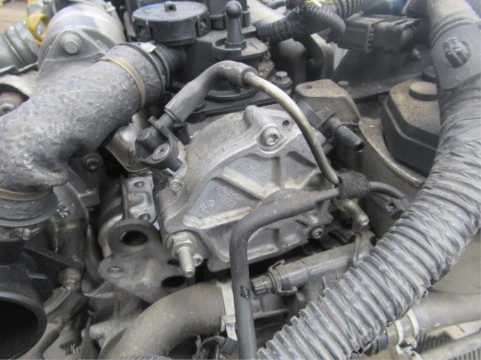 Gebruikte Vacuumpomp (Diesel) Ford Transit Connect (PJ2) 1.6 TDCi 16V 95 Prijs € 75,00 Margeregeling aangeboden door Boekholt autodemontage B.V