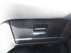 Gebruikte Dashboardkastje Ford Mondeo IV Wagon 2.3 16V Prijs € 42,00 Margeregeling aangeboden door Boekholt autodemontage B.V