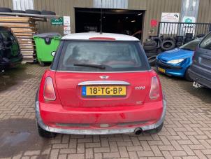 Gebruikte Extra Remlicht midden BMW Mini One/Cooper (R50) 1.6 16V Cooper Prijs € 30,00 Margeregeling aangeboden door Boekholt autodemontage B.V